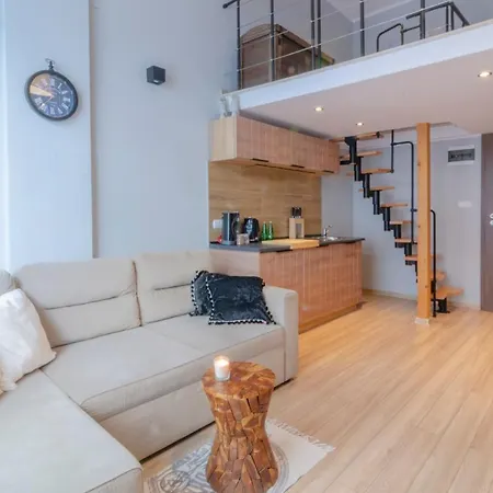 Holidayhomepl Loft Z Antresola I Balkonem Przy Plazy * Miedzyzdroje