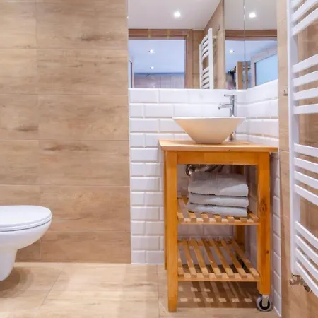 Holidayhomepl Loft Z Antresola I Balkonem Przy Plazy Апартаменты Мендзыздрое