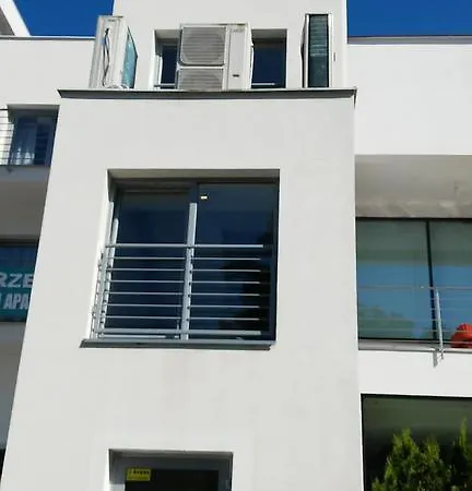 Holidayhomepl Loft Z Antresola I Balkonem Przy Plazy ミエンジズドロイェ