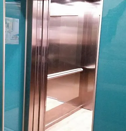 Holidayhomepl Loft Z Antresola I Balkonem Przy Plazy ミエンジズドロイェ