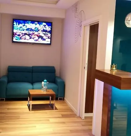 Holidayhomepl Loft Z Antresola I Balkonem Przy Plazy Appartamento